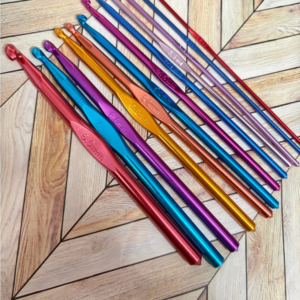 Colorful Aluminum Crochet Hooks Set